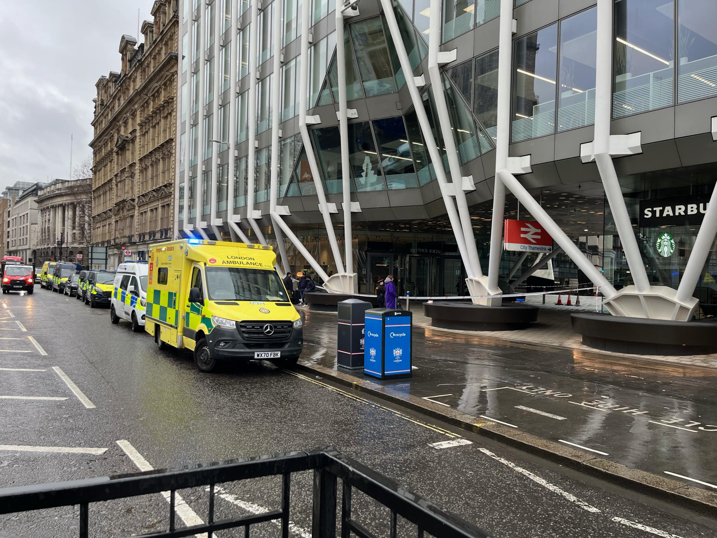 City Thameslink station London cordoned off by police | East London Advertiser - Vimarsana News