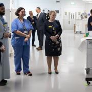 The Queen made an e-visit to Royal London Hospital